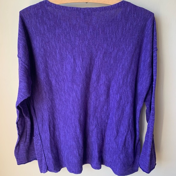 Eileen Fisher Organic linen and cotton purple crewneck sweater pockets on front - Picture 2 of 8